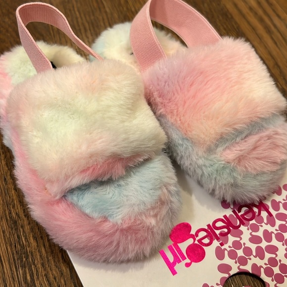 💕HP💕Kensie Girl rainbow fuzzy open toe elastic back toddler girl slippers - Picture 3 of 8